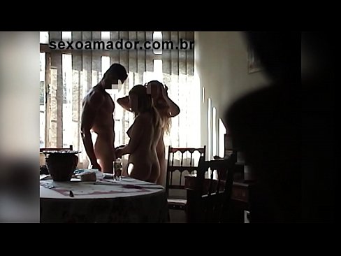 ❤️ Seksfreonen noegje in gigantyske man en in trijetal mei him út ☑ Pornofideo by porno fy.tubsexercom.ru ❌❤