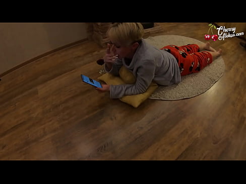 ❤️ Gekke blonde sûgje Enorme lul dy't derop sûgje en stuiterje - Anale seks ☑ Pornofideo by porno fy.tubsexercom.ru ❌❤